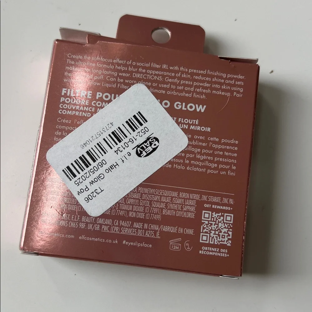 e.l.f. Halo Glow Powder Filter pressed powder in light neutral